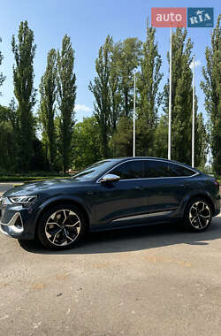 Внедорожник / Кроссовер Audi e-tron S Sportback 2021 в 