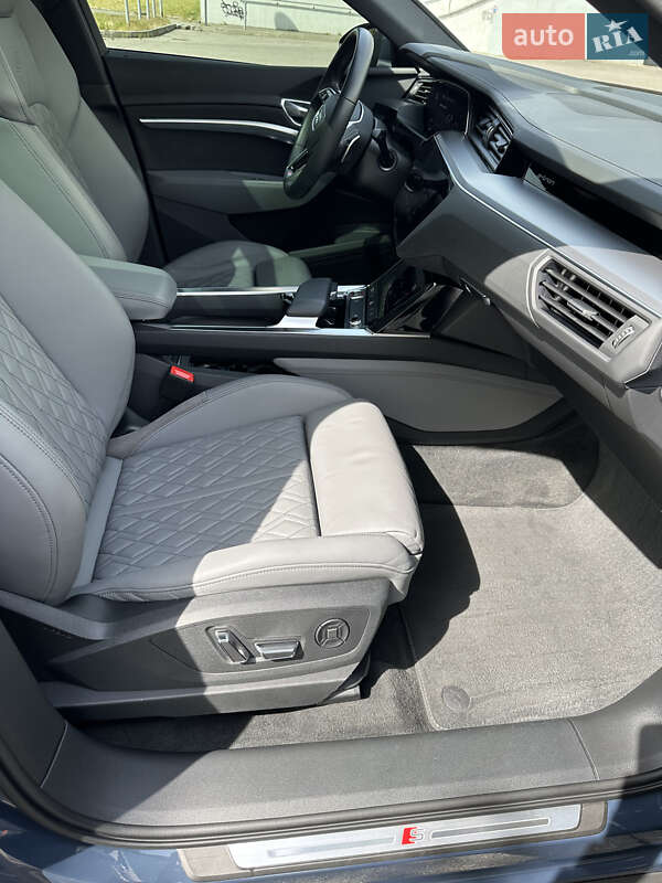 Внедорожник / Кроссовер Audi e-tron S Sportback 2021 в Киеве