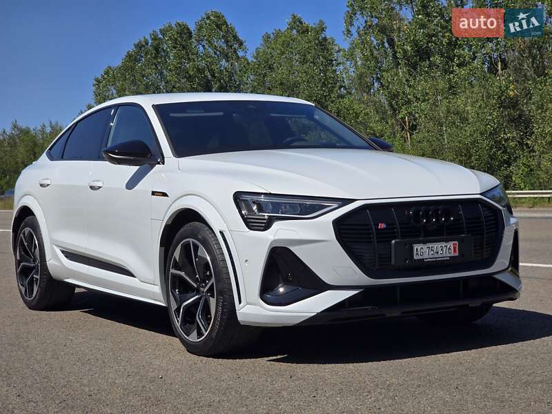 Позашляховик / Кросовер Audi e-tron S Sportback 2021 в Ковелі фото 12 Позашляховик / Кросовер Audi e-tron S Sportback 2021 в Ковелі
