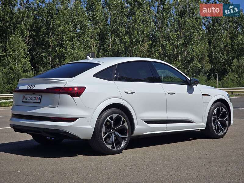 Позашляховик / Кросовер Audi e-tron S Sportback 2021 в Ковелі фото 9 Позашляховик / Кросовер Audi e-tron S Sportback 2021 в Ковелі
