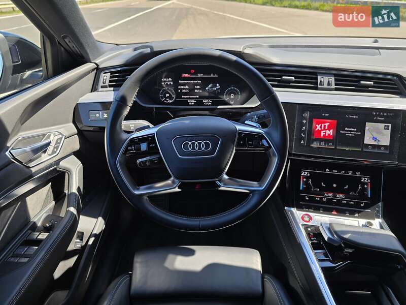 Позашляховик / Кросовер Audi e-tron S Sportback 2021 в Ковелі фото 81 Позашляховик / Кросовер Audi e-tron S Sportback 2021 в Ковелі