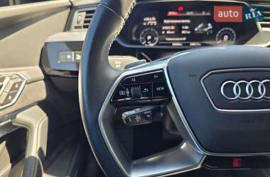 Внедорожник / Кроссовер Audi e-tron S Sportback 2021 в 