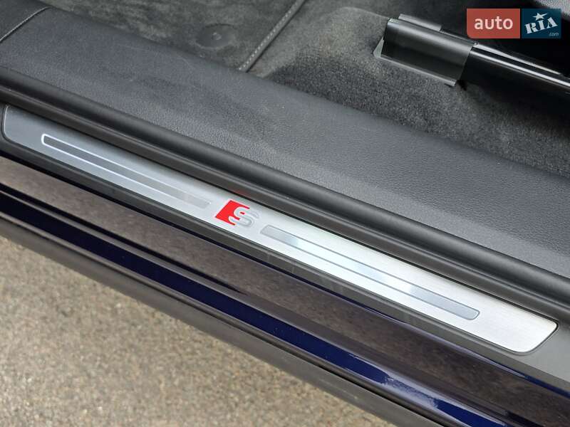 Внедорожник / Кроссовер Audi e-tron S Sportback 2021 в Киеве фото 31 Внедорожник / Кроссовер Audi e-tron S Sportback 2021 в Киеве