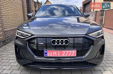 Позашляховик / Кросовер Audi e-tron S Sportback 2020 в  фото 3 Позашляховик / Кросовер Audi e-tron S Sportback 2020 в