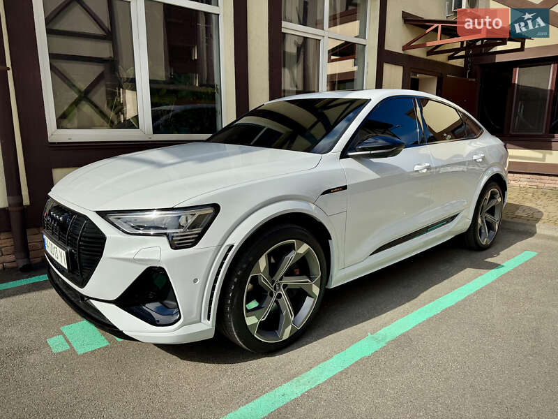 Audi e-tron S Sportback 2022