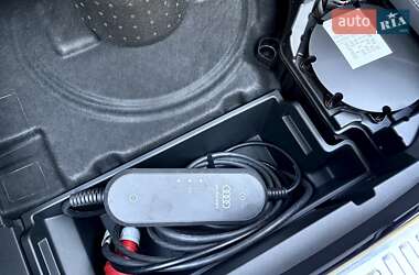 Внедорожник / Кроссовер Audi e-tron S Sportback 2022 в 
