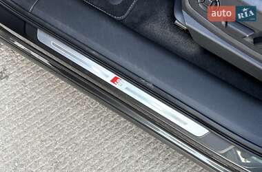 Внедорожник / Кроссовер Audi e-tron S Sportback 2022 в 