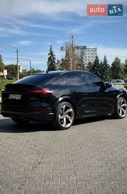 Позашляховик / Кросовер Audi e-tron S Sportback 2021 в  фото 6 Позашляховик / Кросовер Audi e-tron S Sportback 2021 в