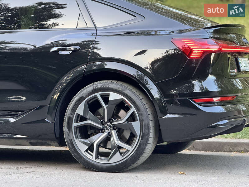 Позашляховик / Кросовер Audi e-tron S Sportback 2021 в Тернополі фото 14 Позашляховик / Кросовер Audi e-tron S Sportback 2021 в Тернополі