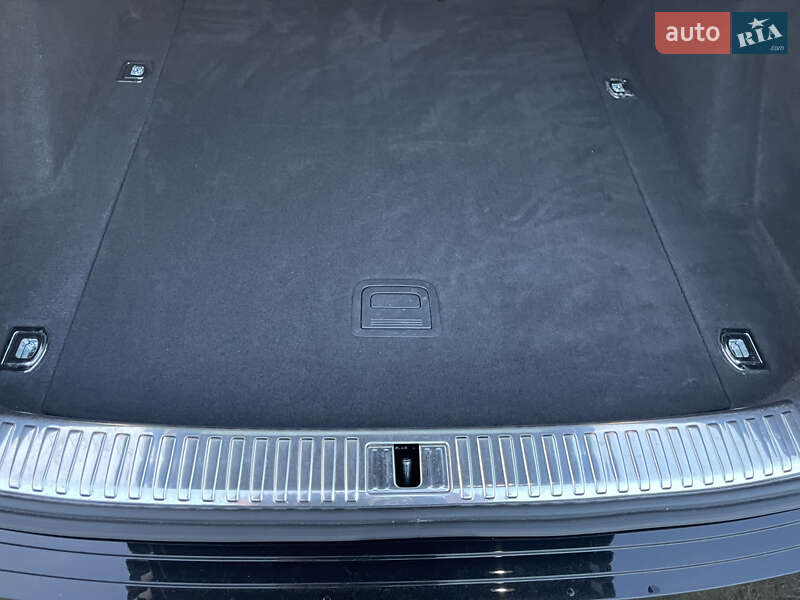 Позашляховик / Кросовер Audi e-tron S Sportback 2021 в Тернополі фото 27 Позашляховик / Кросовер Audi e-tron S Sportback 2021 в Тернополі