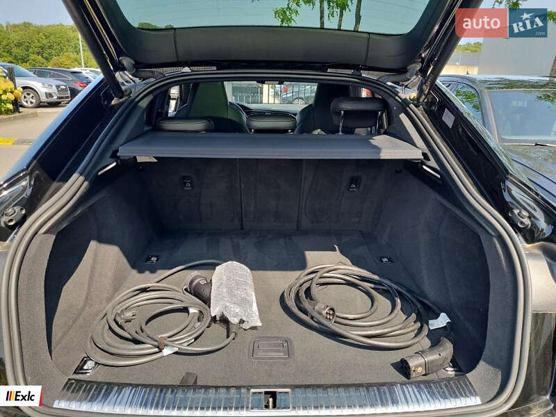 Позашляховик / Кросовер Audi e-tron S Sportback 2021 в Тернополі фото 48 Позашляховик / Кросовер Audi e-tron S Sportback 2021 в Тернополі