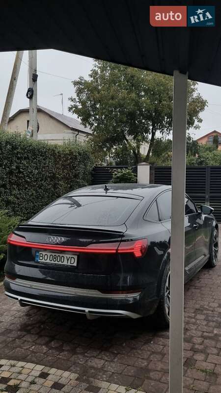 Позашляховик / Кросовер Audi e-tron S Sportback 2021 в Тернополі фото 6 Позашляховик / Кросовер Audi e-tron S Sportback 2021 в Тернополі