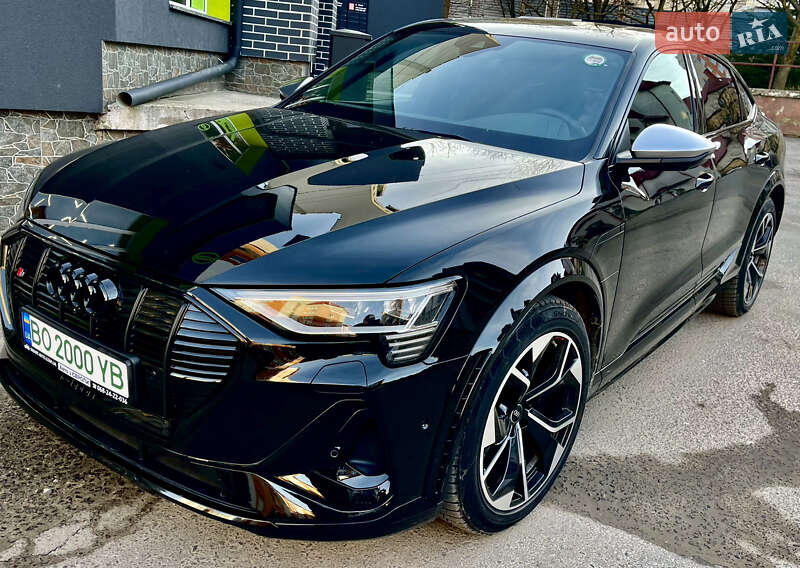 Audi e-tron S Sportback 2021