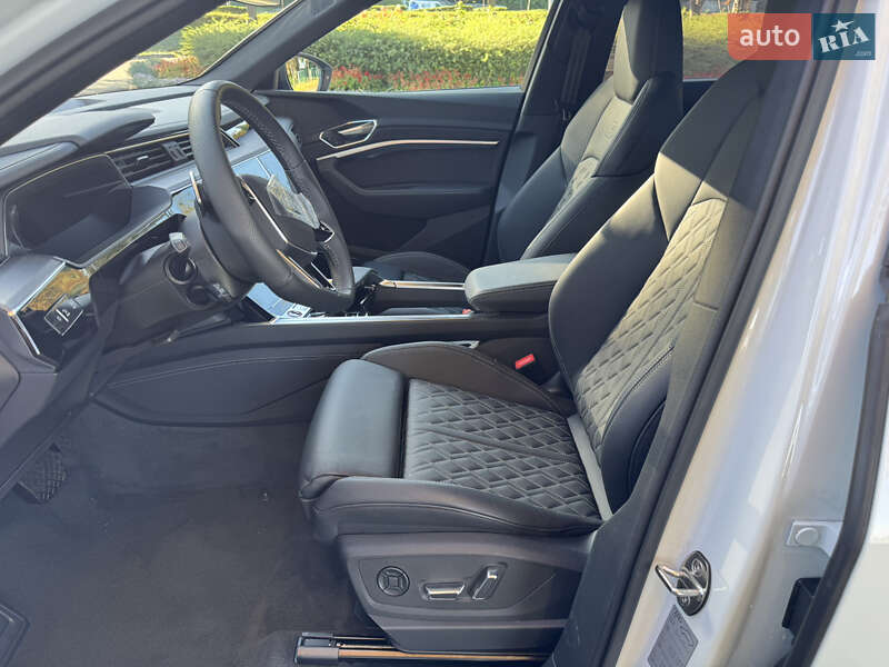 Внедорожник / Кроссовер Audi e-tron S Sportback 2022 в Киеве
