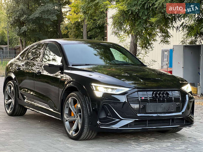 Audi e-tron S Sportback 2022