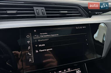Внедорожник / Кроссовер Audi e-tron S Sportback 2021 в 