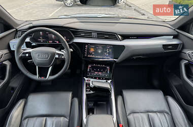 Внедорожник / Кроссовер Audi e-tron S Sportback 2021 в 