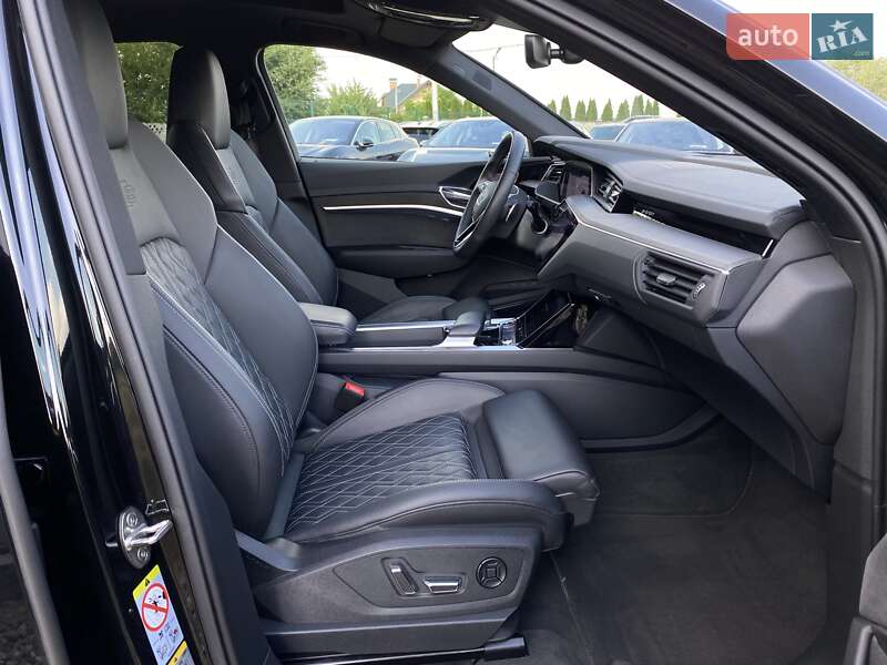 Позашляховик / Кросовер Audi e-tron S Sportback 2023 в Львові фото 120 Позашляховик / Кросовер Audi e-tron S Sportback 2023 в Львові
