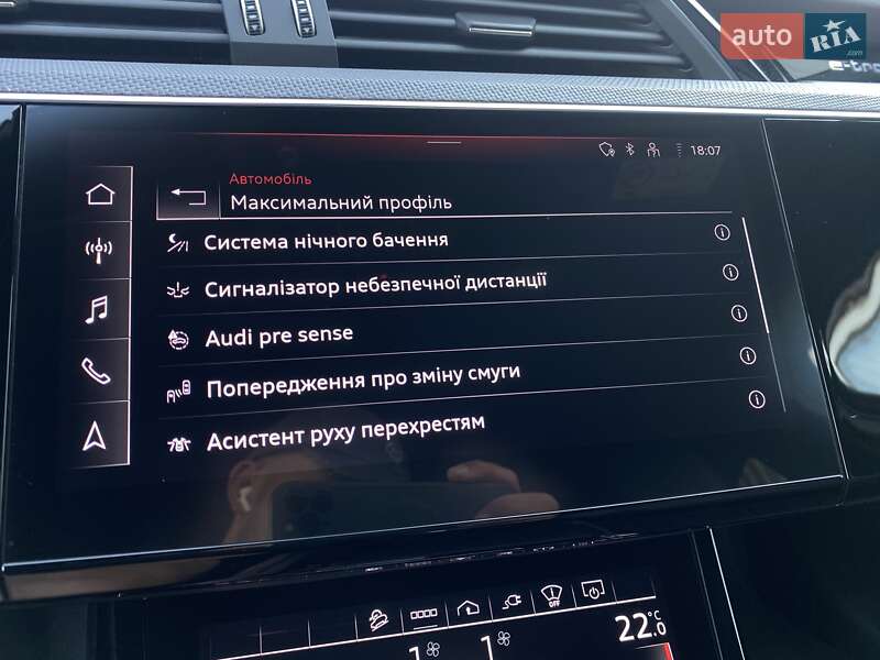 Позашляховик / Кросовер Audi e-tron S Sportback 2023 в Львові фото 96 Позашляховик / Кросовер Audi e-tron S Sportback 2023 в Львові
