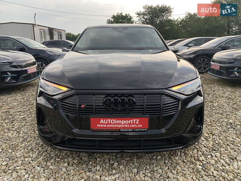 Позашляховик / Кросовер Audi e-tron S Sportback 2023 в Львові фото 38 Позашляховик / Кросовер Audi e-tron S Sportback 2023 в Львові