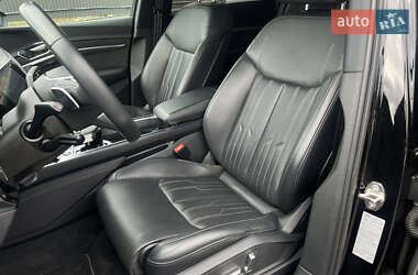 Внедорожник / Кроссовер Audi e-tron S Sportback 2022 в 
