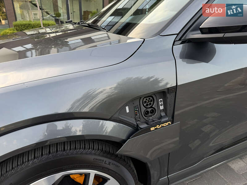 Внедорожник / Кроссовер Audi e-tron S Sportback 2021 в Ужгороде