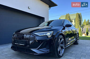 Внедорожник / Кроссовер Audi e-tron S Sportback 2022 в 
