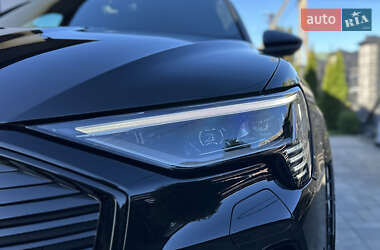 Внедорожник / Кроссовер Audi e-tron S Sportback 2022 в 