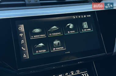 Внедорожник / Кроссовер Audi e-tron S Sportback 2022 в 