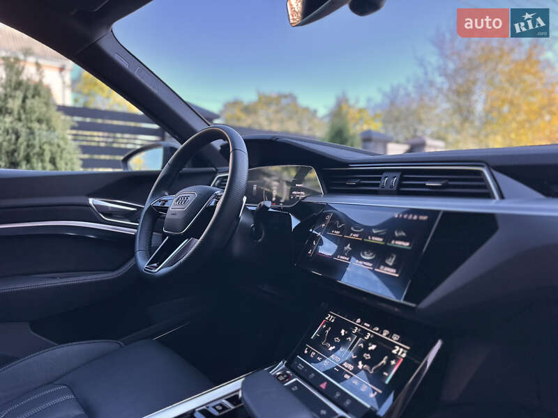 Позашляховик / Кросовер Audi e-tron S Sportback 2022 в Луцьку фото 97 Позашляховик / Кросовер Audi e-tron S Sportback 2022 в Луцьку