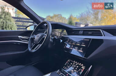 Внедорожник / Кроссовер Audi e-tron S Sportback 2022 в 