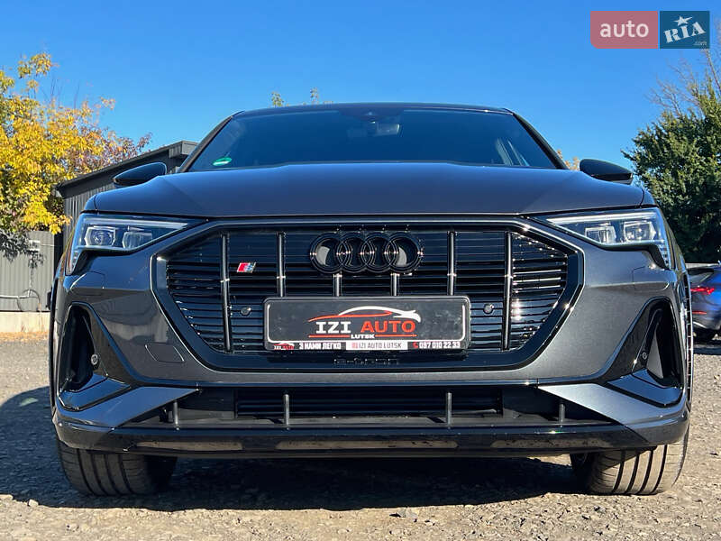 Позашляховик / Кросовер Audi e-tron S Sportback 2022 в Луцьку