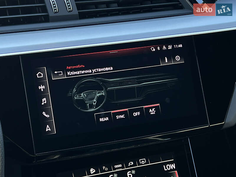 Позашляховик / Кросовер Audi e-tron S Sportback 2022 в Луцьку