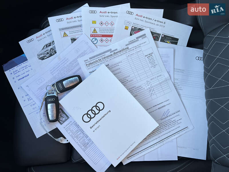 Позашляховик / Кросовер Audi e-tron S Sportback 2022 в Луцьку