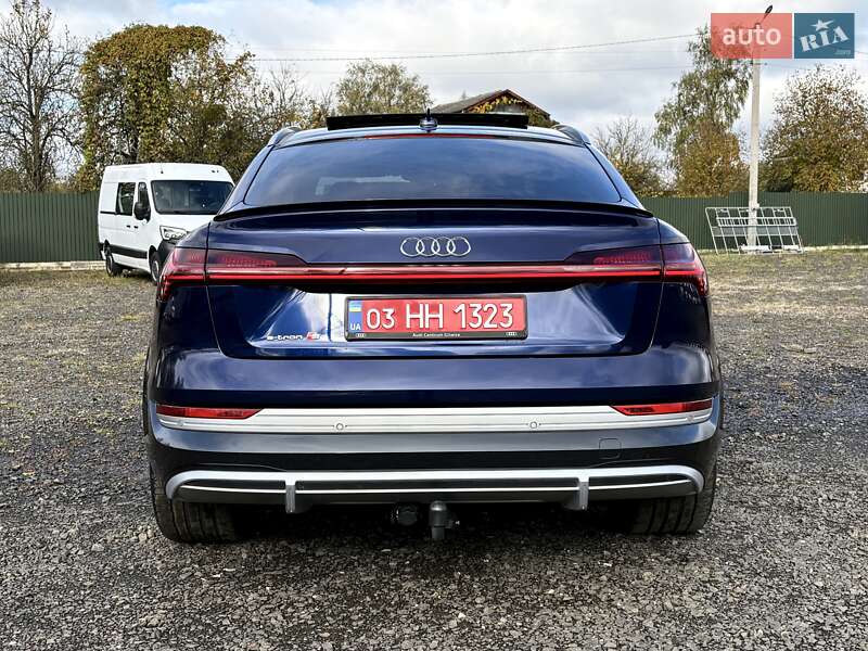 Внедорожник / Кроссовер Audi e-tron S Sportback 2021 в Киеве фото 10 Внедорожник / Кроссовер Audi e-tron S Sportback 2021 в Киеве