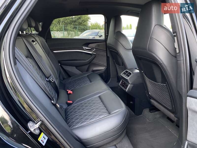 Внедорожник / Кроссовер Audi e-tron S Sportback 2023 в Львове