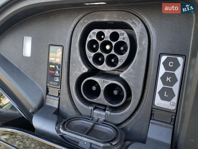 Внедорожник / Кроссовер Audi e-tron S Sportback 2023 в Львове