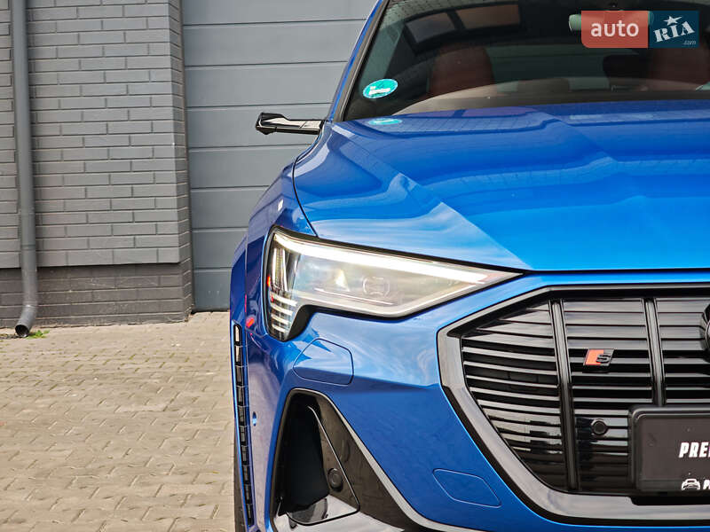 Позашляховик / Кросовер Audi e-tron S Sportback 2021 в Луцьку