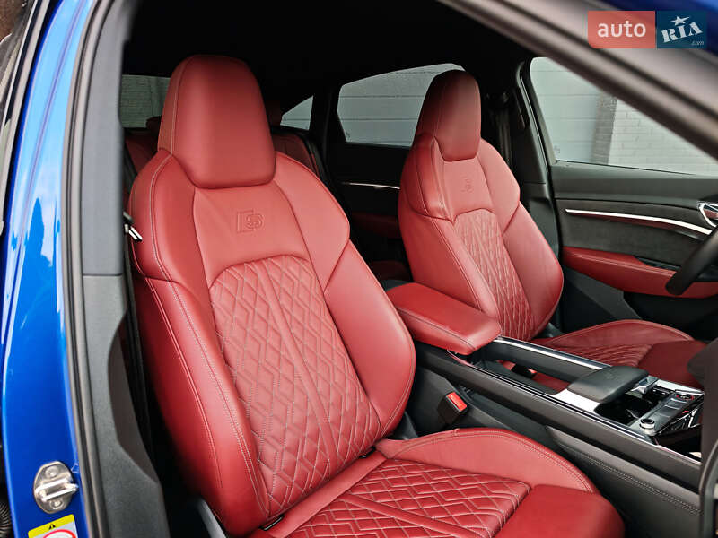 Позашляховик / Кросовер Audi e-tron S Sportback 2021 в Луцьку