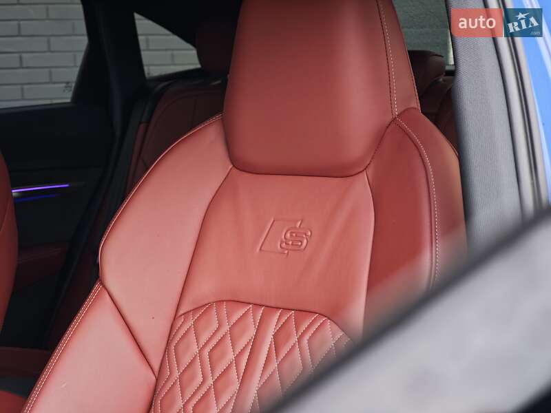 Позашляховик / Кросовер Audi e-tron S Sportback 2021 в Луцьку