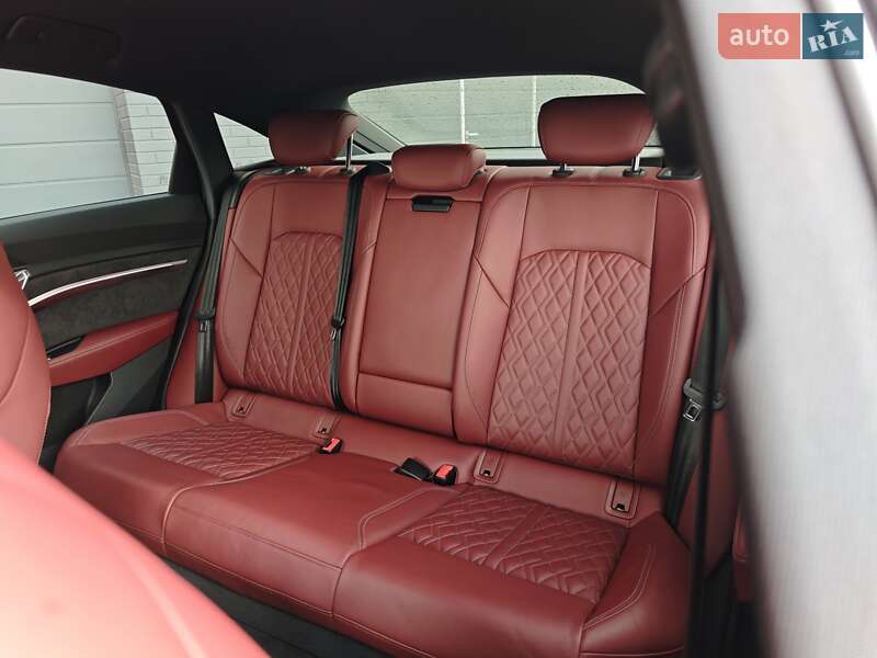 Позашляховик / Кросовер Audi e-tron S Sportback 2021 в Луцьку