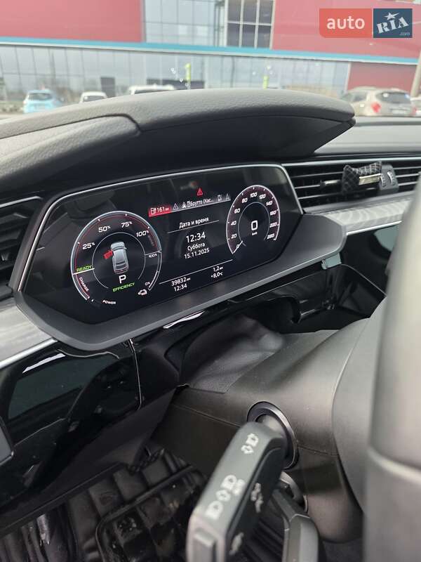 Внедорожник / Кроссовер Audi e-tron S Sportback 2021 в Тернополе фото 8 Внедорожник / Кроссовер Audi e-tron S Sportback 2021 в Тернополе