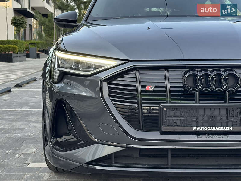 Позашляховик / Кросовер Audi e-tron S Sportback 2021 в Ужгороді