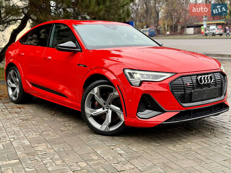 Внедорожник / Кроссовер Audi e-tron S Sportback 2022 в Днепре