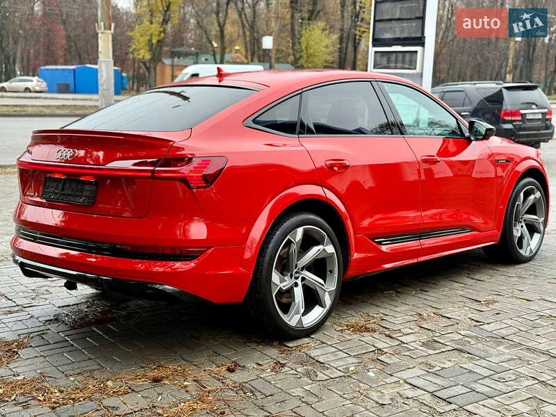 Внедорожник / Кроссовер Audi e-tron S Sportback 2022 в Днепре