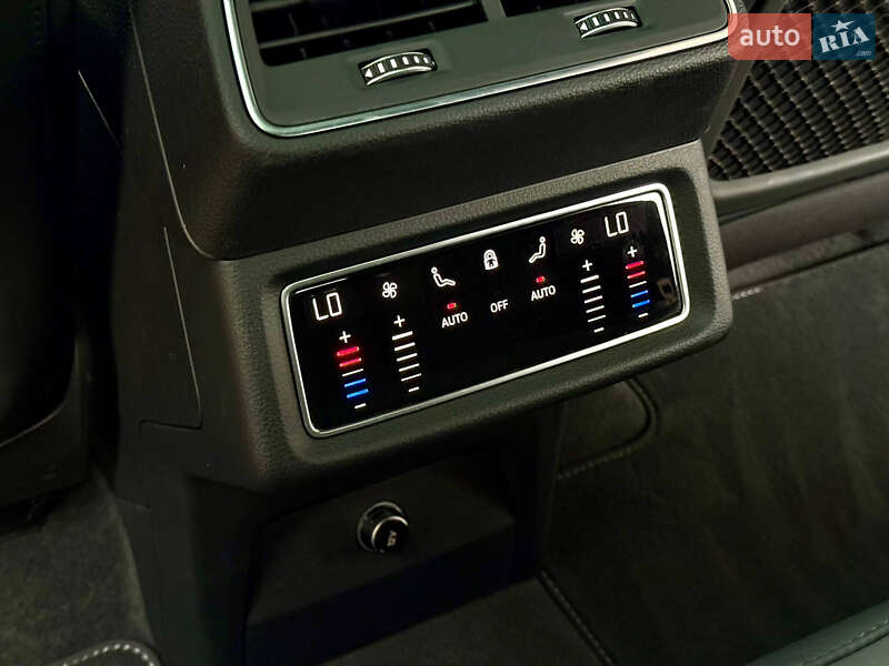 Внедорожник / Кроссовер Audi e-tron S Sportback 2022 в Днепре