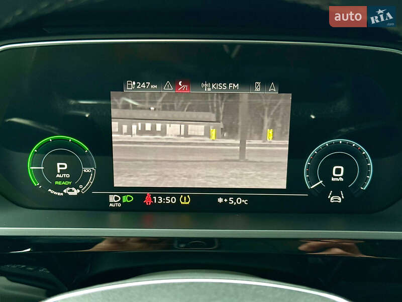 Внедорожник / Кроссовер Audi e-tron S Sportback 2022 в Днепре