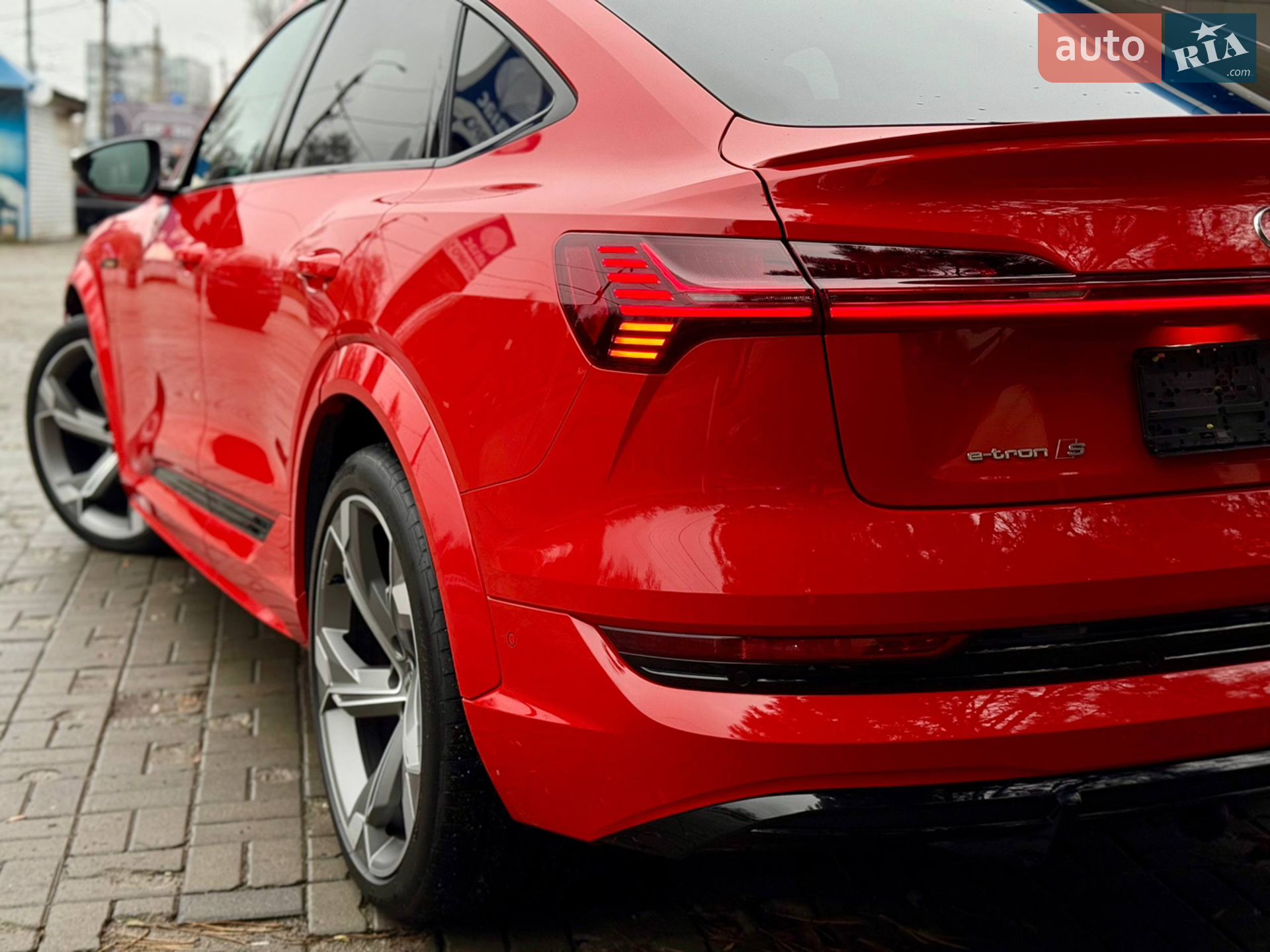 2022 Audi e-tron S Sportback - мініатюра 103