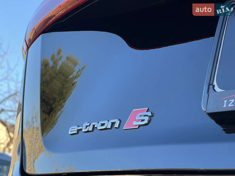 Позашляховик / Кросовер Audi e-tron S Sportback 2022 в Луцьку