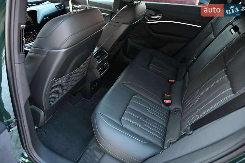 Позашляховик / Кросовер Audi e-tron S Sportback 2022 в Львові фото 7 Позашляховик / Кросовер Audi e-tron S Sportback 2022 в Львові